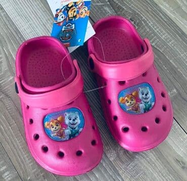 yeezy slides papuce: Beach slippers — 11