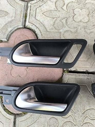 zadnji branik golf 5: RUCICE SA TAPACIRA ZA VOLKSWAGEN GOLF 5 | Rucice za otvaranje vrata — 2