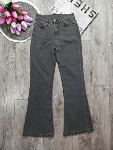 Farmerke: Nove zvonarice Veličina XS Struk po 33-37 cm Dužina 101 cm Za sve — 4