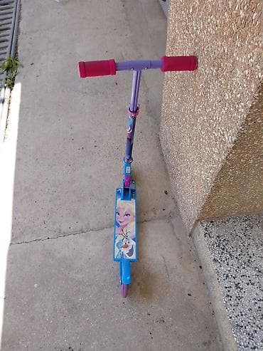 decije skije prodaja: Dečiji trotinet sa motivima Frozen (Elza i Olaf) EXTRA POVOLJNO - Dva — 3