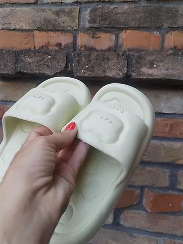 ikea papuče: Gumene “Bear” papuče – br. 38/39 - Materijal: mekana, elastična — 2