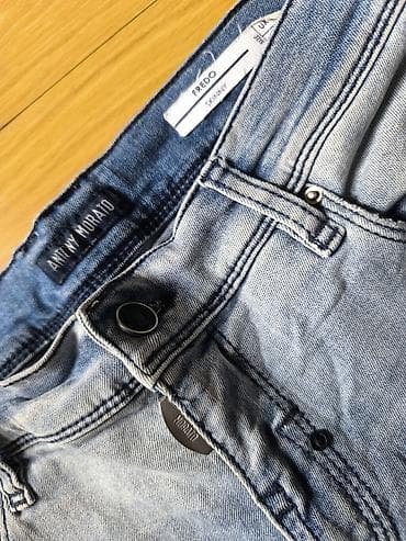 Duksevi: Farmerke, bоја - Svetloplava — 4