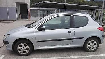 makete motora prodaja: LIMARIJA ZA PEUGEOT 206 | Delovi limarije motora trapa itd — 3