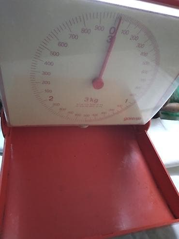 pec na prodaju: Gorenje kuhinjska vaga,meri do 3 kg. slomljene obe sarke-stavljeni — 3