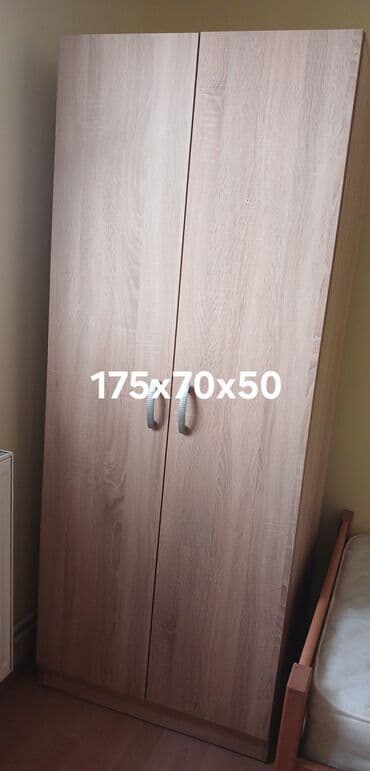 Desks and tables: Dva plakara sa dvokrilnim vratima – različitih dimenzija. Model 1 (na — 1