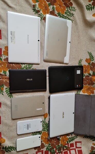 sony novi sad: 2000 dinara komad. tableti I telefoni kao novi sve radili ali se ne — 1