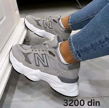 patike za vodu cena: New Balance patike

9060

36-46

Cene su na slikama — 8