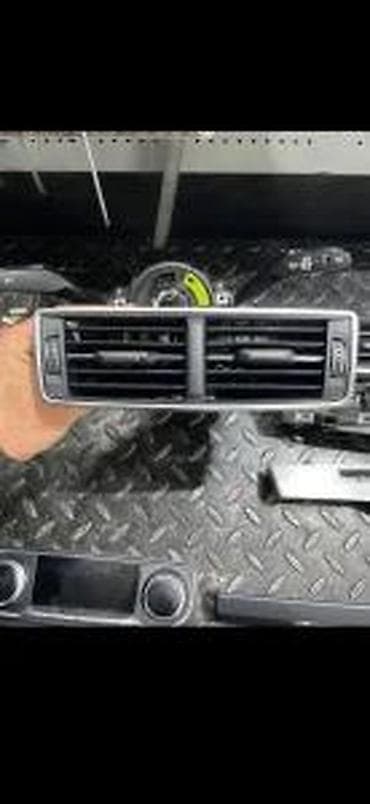 cerade za auto: AUDI Q7 4M 15-22 LUFTER VENTILACIJA 4M0819203C | Audi q7 q5 q3 q2 A1 — 1