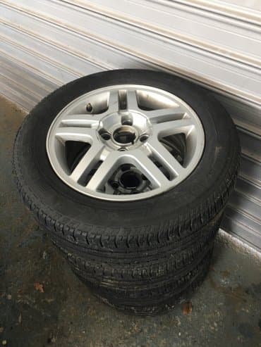 felne 15: Ali felne 15-ce ford focus 
4 rupe — 2