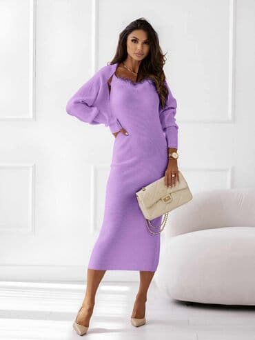Women's Clothing: 3000 — 4