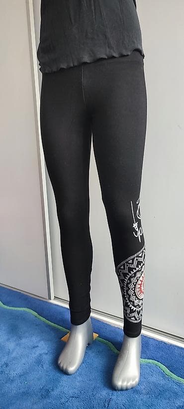 Helanke DESIGUAL M nove! Original 2200din Pamuk, elastin Prelepe