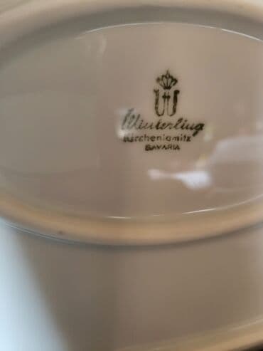 Ostali antikviteti: Oval 1950-1990 ta.Winterling Bavaria. Oval perfektno ocuvan,sve na — 10