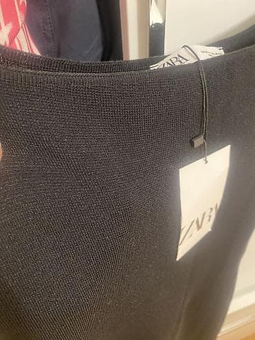 jakne north face: ZARA crna haljina na tregere - Model: uska, jednostavna „little black — 6