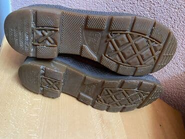 zenske kozne cipele ravne: Čizme, Converse, 39 — 3