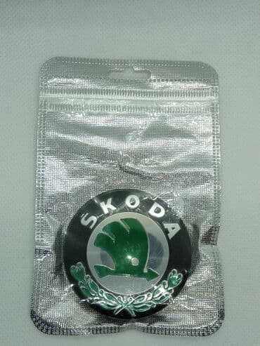 20555 r16 felni: ŠKODA - plastificirane nalepnice za felne - set od 4 komada ŠKODA - — 6