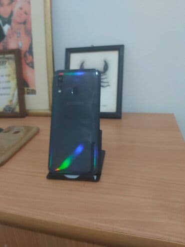 samsung usisivaci: Samsung Galaxy A40, 64 GB, bоја - Crna, Otisak prsta, Dual SIM, Face ID — 8