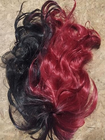 sako l: Perika dugačka,polukovrdžava,crveno - crna,ima šiške,prelepa — 2