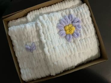 zimske pantalone za devojcice: Bodysuits and Footies for babies — 11