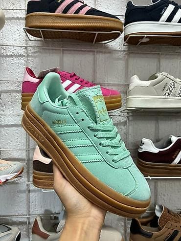 adidas indjija: Adidas patike – modeli Gazelle i Samba
36-41
 4500 din 
K💜 — 5