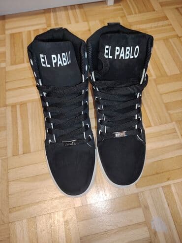 Patike, veličina - 43