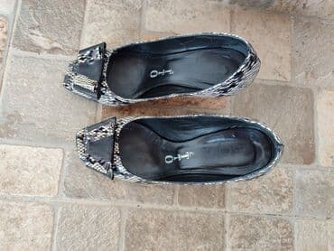 crvene kozne pantalone: Pumps, 39 — 1