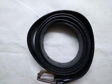 dzeparice muske waikiki: Kais muski koza crni 132 cm, sa kopcom sirina 2,5 cm. ocuvan — 2