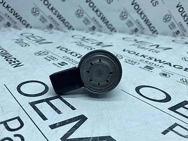 adapter za upaljac u autu: REGULATOR PRITISKA GORIVA ZA VOLKSWAGEN TIGUAN, TOURAN, GOLF 7 . - — 3
