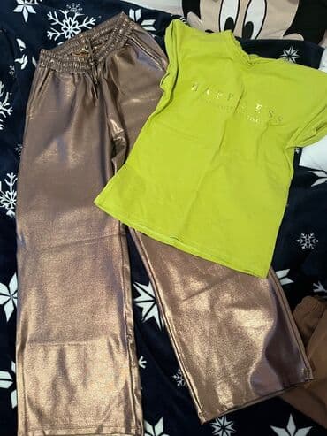 Overalls: Komplet kozne pantalone i majica dve vel 1000 djn — 2