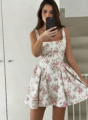 balextra haljine: 🍒Mini haljine sa širokom suknjom i cvetnim/voćnim printom
✅2800 din — 5