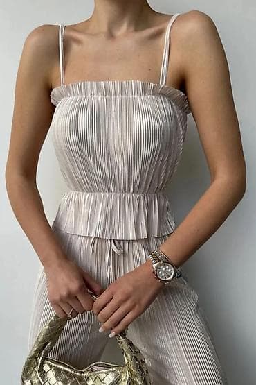 la konca: Damski komplet – plisirana majica na bretele i široke pantalone uni — 3