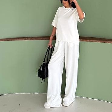 mohito parka: Komplet trenerka: 2.900 dinara 
Uvoz iz Turske
S M L — 2