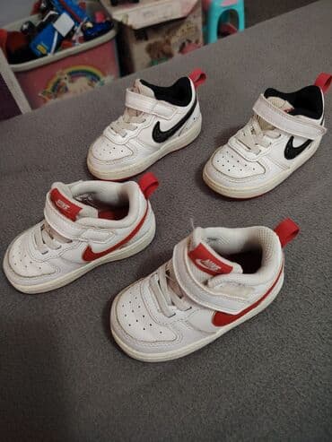 nike deca: Dečije patike Nike – dva para broj 21 - Model: Nike sportske patike — 2