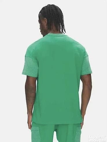 djubretarac muski: ADIDAS All Season T-shirt and Shorts vel. M NOVO Cena je za komplet a — 3
