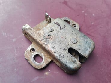auto otpad lada niva: Brava gepek vrata Lada 21213,21214 Niva br.2. Polovno, ocuvano — 3