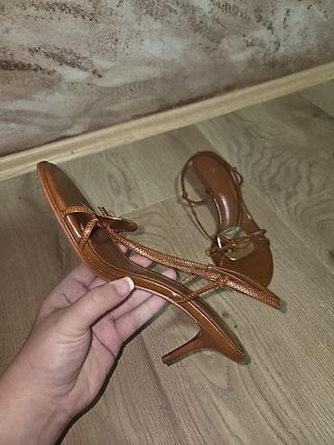 paciotti zenske cipele: Zara ženske sandale na tanku štiklu - Model: otvoreni prsti, tanke — 2