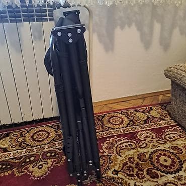 akcija ležaljke: Nova ležaljka, dimenzije 170x 56, visine 26 cm. Lagana, ne zauzima — 2
