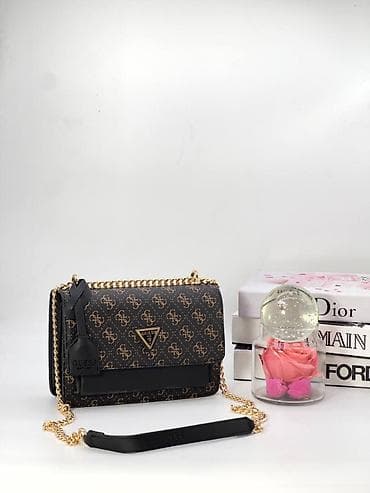 Upaljači i prateća oprema: Tasnice 
pk — 8