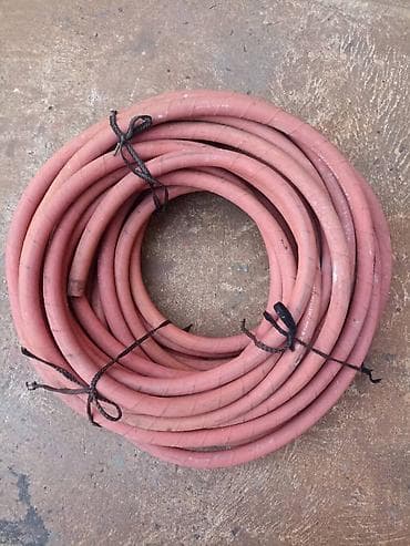 Crevo za gas i slično, crveno -spoljni prečnik fi 21 mm unutrašnji fi