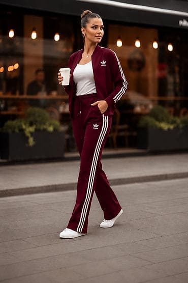 Adidas ženska trenerka zvonaste nogavice NOVO Novo Pamuk Veličine s na lalafo.rs Adidas ženska trenerka zvonaste nogavice NOVO Novo Pamuk Veličine s
