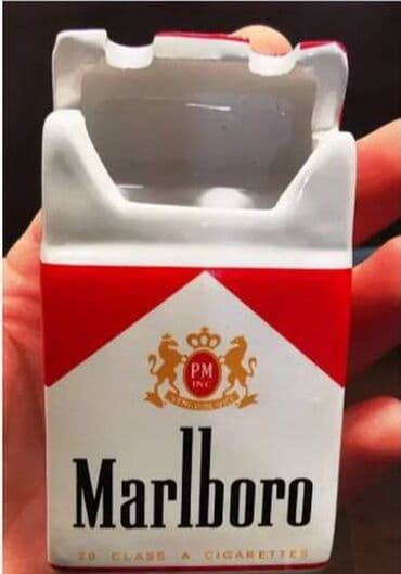 drvene macke figure: MALBORO piksla - keramicka Prelepa piksla u obliku MALBORO paklice — 2