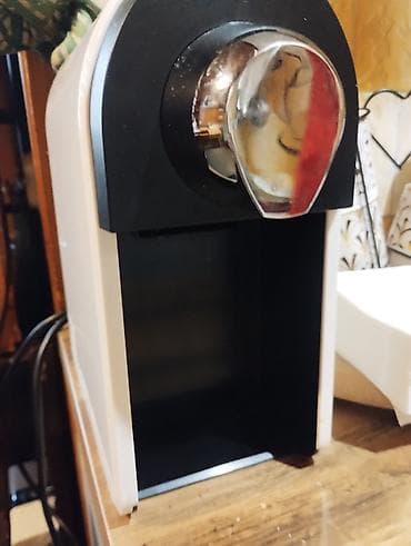 kuhinjski: Martello aparat za espresso na kapsule - Kompaktan aparat modernog — 7