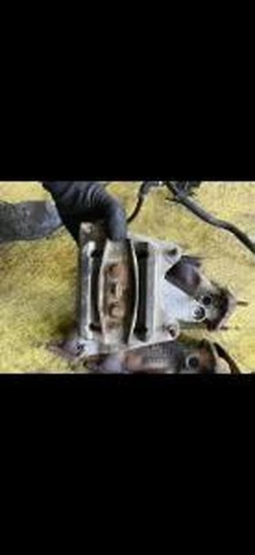 car odzaci: AUDI A6 C6 3.2 FSI NOSAC MENJACA 4F0399115AG | Audi vagen delovi — 2