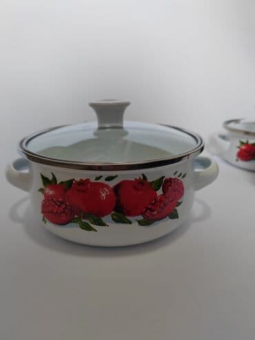 set posuđa za indukciju: SET OD 3 SERPICE SA POKLOPCEM
12-16 cm — 3