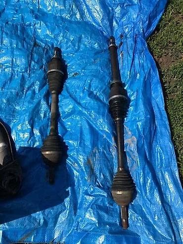 guvernal za motor: POLUOSOVINE 1.6 16 V ZA RENAULT MEGANE OD 2001. DO 2008. GOD — 1
