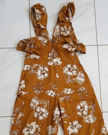 c a kombinezoni: M (EU 38), Floral, color - Brown — 1