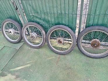 motor: Tockovi automatik a3  prednji  zadnji Na stanju vise komada prednjih — 1