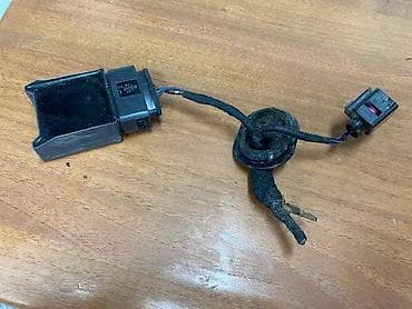 camac za prihranu: KONTROLER PUMPE GORIVA ZA VOLKSWAGEN GOLF 7, ARTEON, PASSAT B8 . - — 2