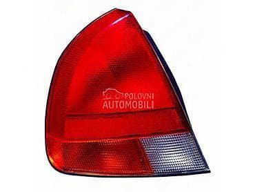 auto oprema subotica: TREĆE STOP SVETLO ZA MITSUBISHI CARISMA OD 1996. DO 2006. GOD. | — 4