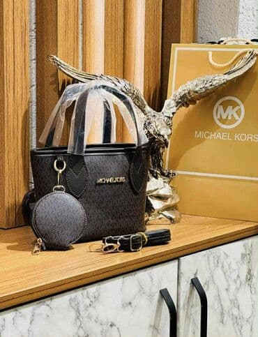 liu jo crna torba: 2900 — 6