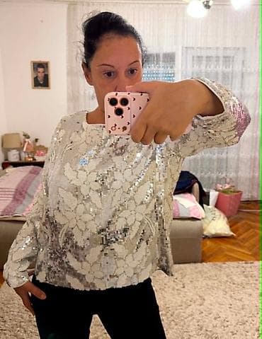 manzetne za kosulje: Potpuno nova univerzalna bluza sa etiketom, pise na njoj da je placena — 6